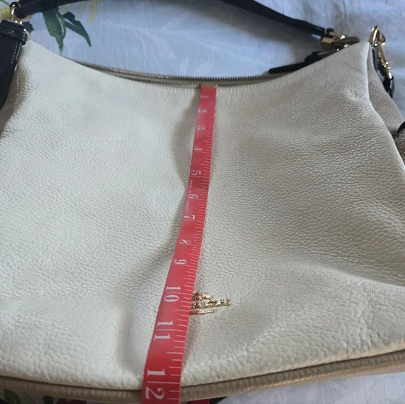 COACH PEBBLE LEATHER SHOULDER BAG, LIKE NEW TAN-TAUPE-BROWN, POCKETS, LINED - Picture 3 of 10